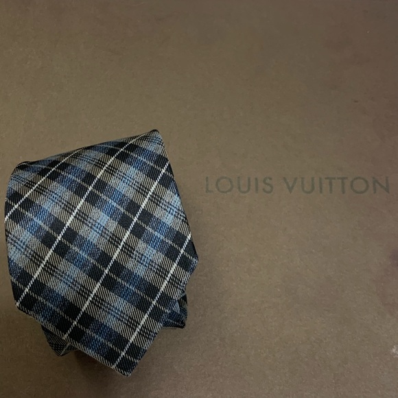 Louis Vuitton Other - Louis Vuitton Silk Tie